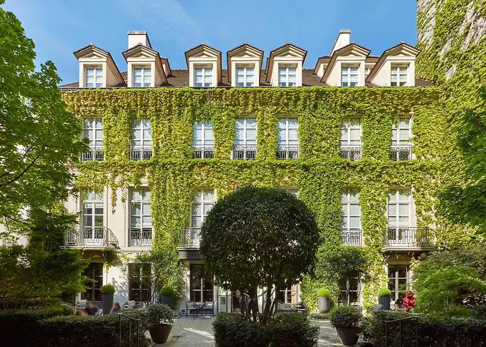 Hôtel Le Pavillon de la Reine Paris